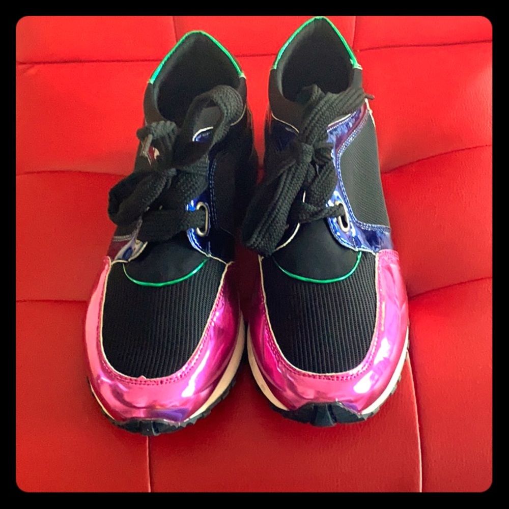 FLASH SALE: Multicolored Lace Up Casual Shoe